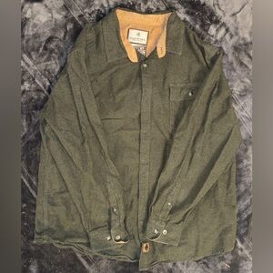 Legendary Whitetails Green Button Down Shirt XL